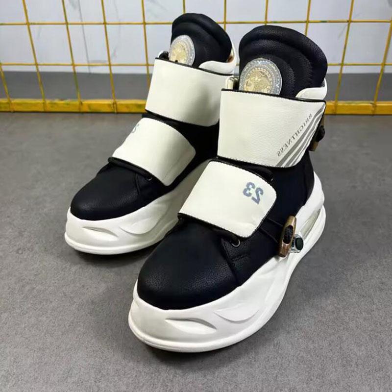 Original niche high top shoes for men winter warm sports leisure leather boots for men thick soles with retro board shoes A3