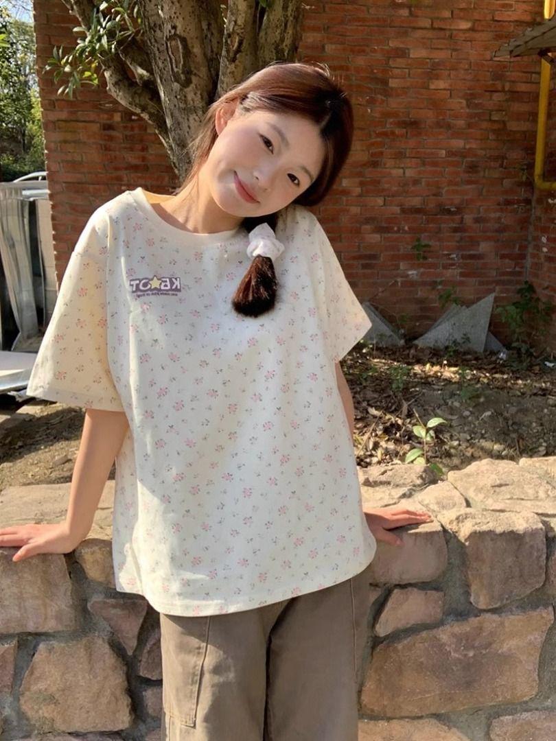 

Женская американская летняя футболка с коротким рукавом в цветочном стиле, сладко-острая - Модный гонконгский стиль Small абрикосовый