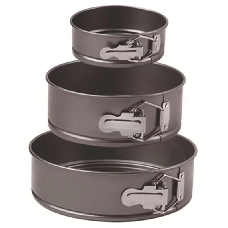 

Набор из 3-х антипригарных форм для выпечки чизкейка. Набор из 3-х герметичных круглых форм для выпечки кексов. Включает в себя 3 шт. 4-дюймовых, 7-дюймовых и 9-дюймовых разъемных форм.