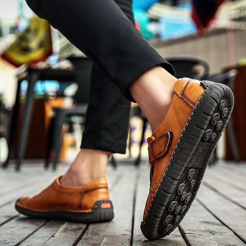 Men’s Moccasins Handmade Slip On Driving Shoes Comfort Flats Casual Shoes Plus Size Leather Shoes for Men Over Sized