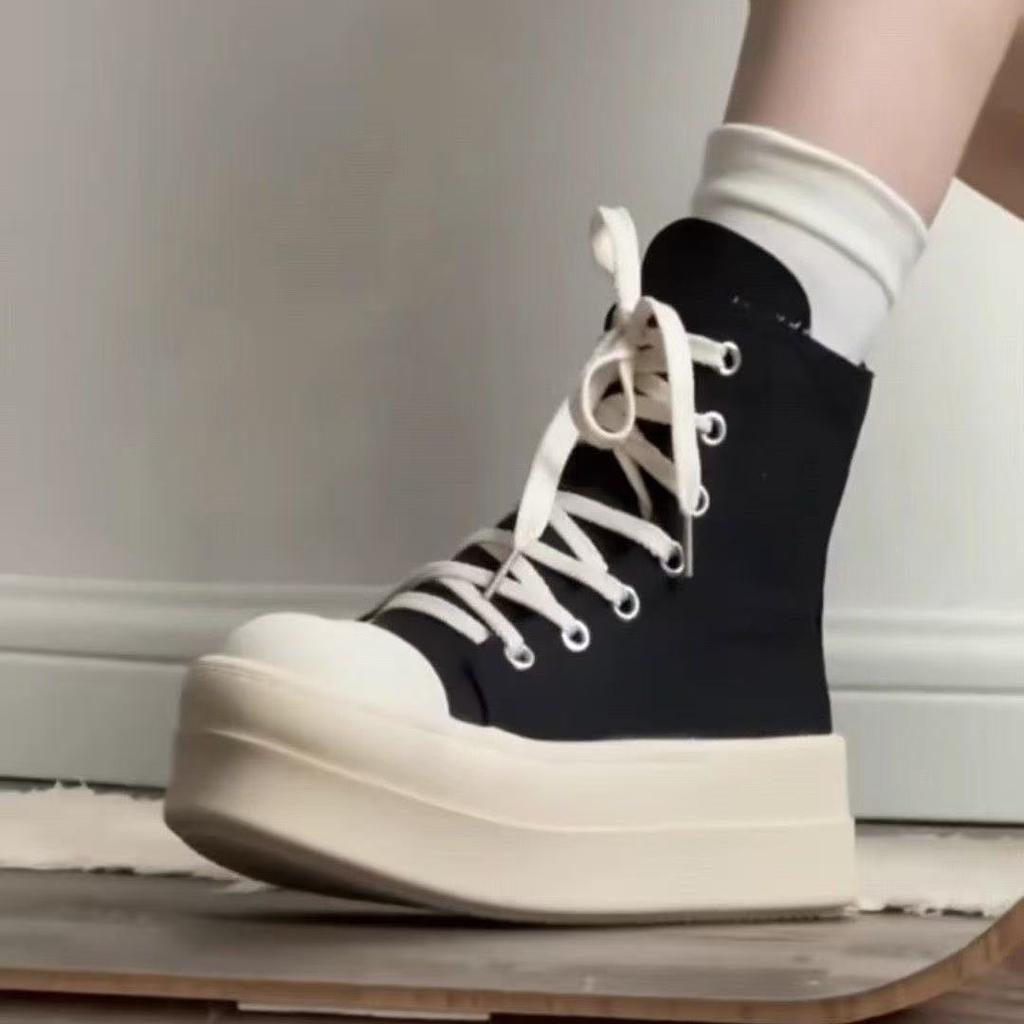 thick-soled high-top canvas shoes with skirts, black short boots, new niche original casual board shoes