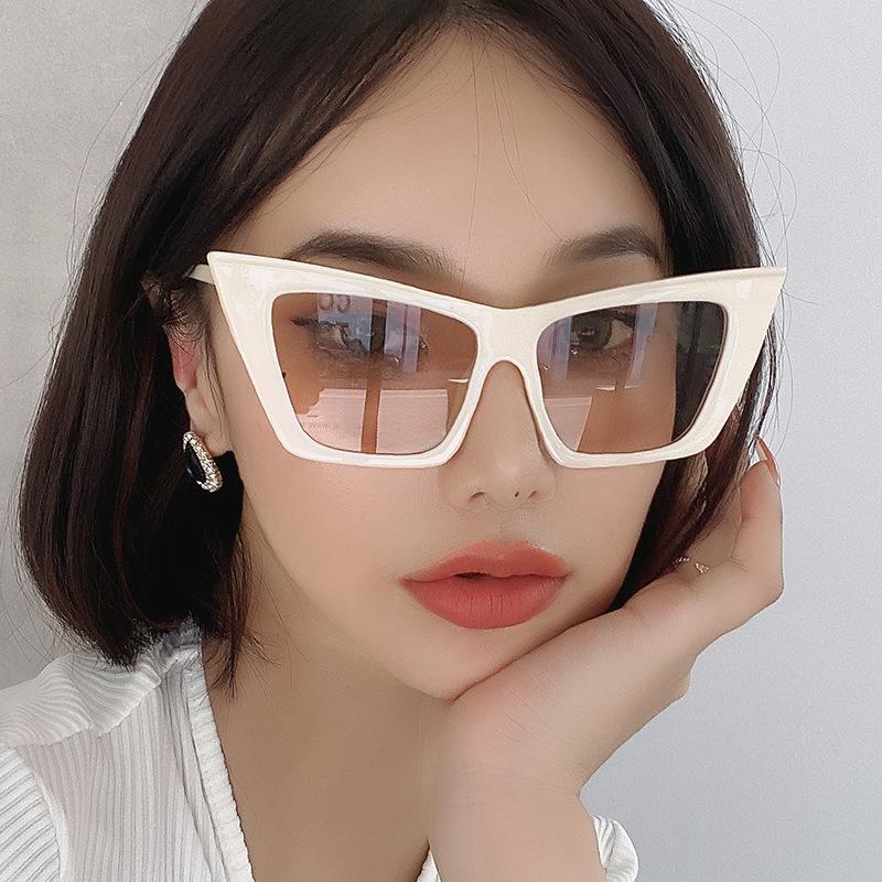 Trendy Versatile Sunglasses Designer Luxury Cat Eye Fashion Large Frame Sunglasses for Women Sunscreen UV Protection Sun Glasses