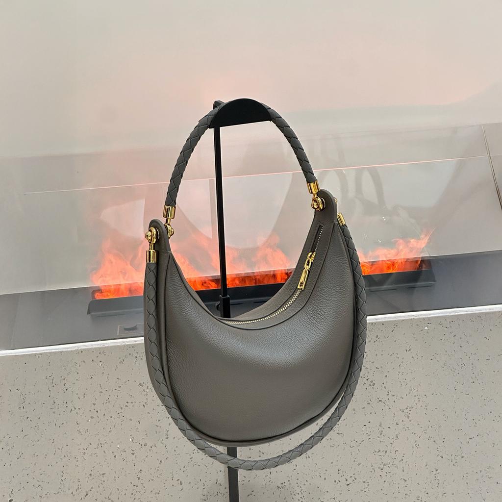 Mendy Women's Bag New handbag Leather Crescent Underarm Bag Vintage Elegant Shoulder Bag Daily Commute Luxury Designers Bags