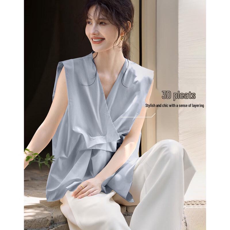 XWI Women s Cotton Pleated Sleeveless V-Neck Blouse S