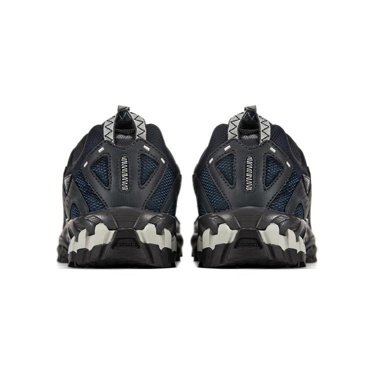 New Balance 610 Black Phantom