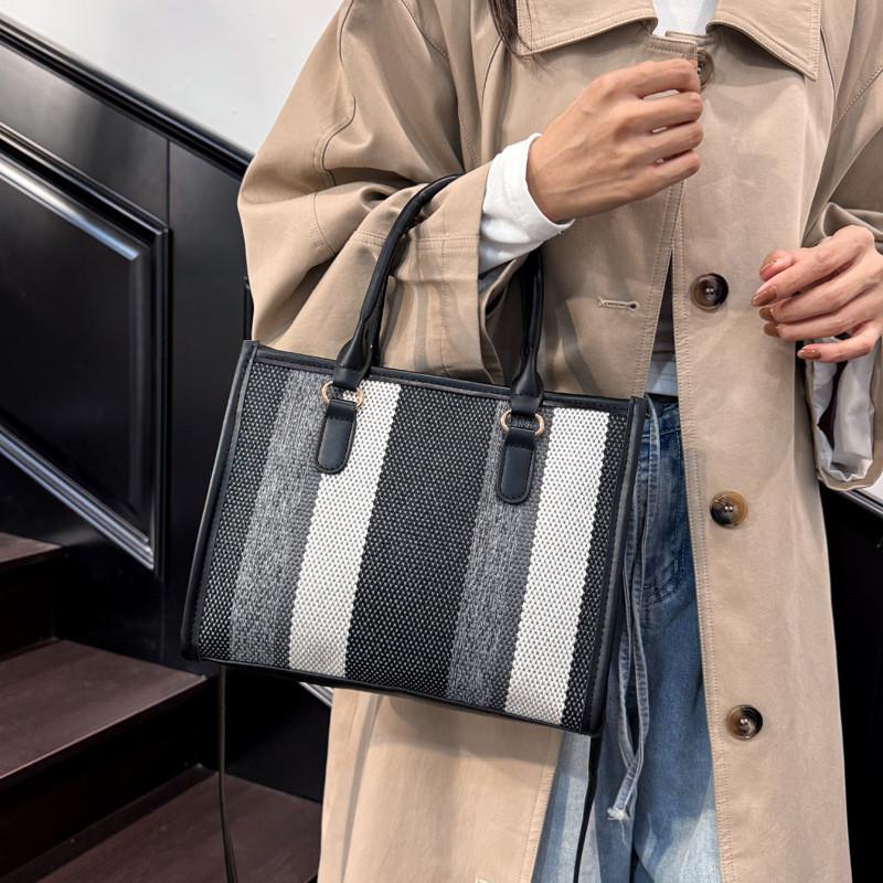 Street Style Pu Tote Bag With Large Capacity For Daily Use
