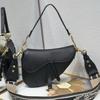 D Home Grensoverschrijdende Tassen 2025 Nieuwe Zadel Modieuze All-matching Schouder Crossbody Niche