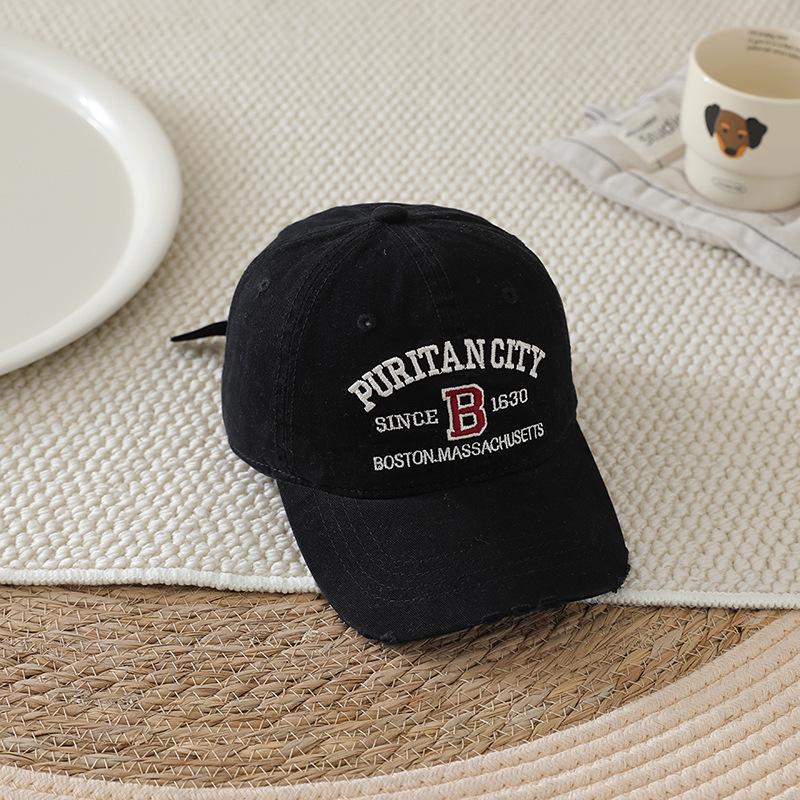 

New Kids Ripped Letter Duckbill Baseball Cap - Handsome & Trendy Sun Protection for Boys & Girls 56 cm / 8-15 years чорний