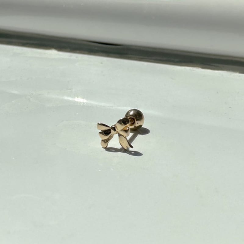 Youngglow 14k Mini Frill Ribbon Piercing