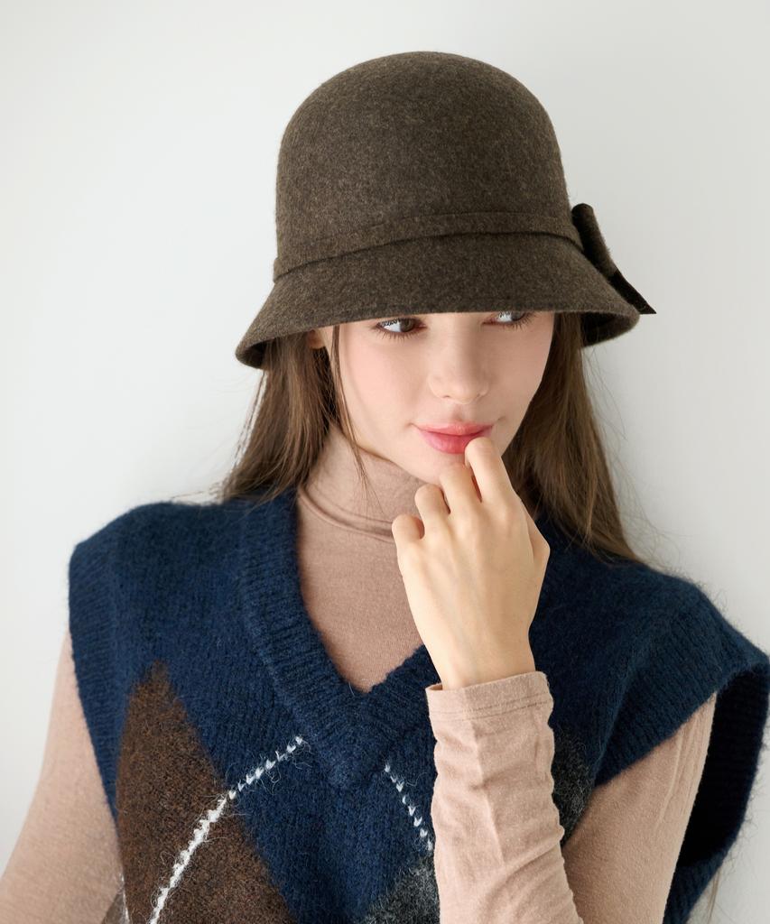 Koipeu Classic Wool Ribbon Cloche Hat Cf083Ht097