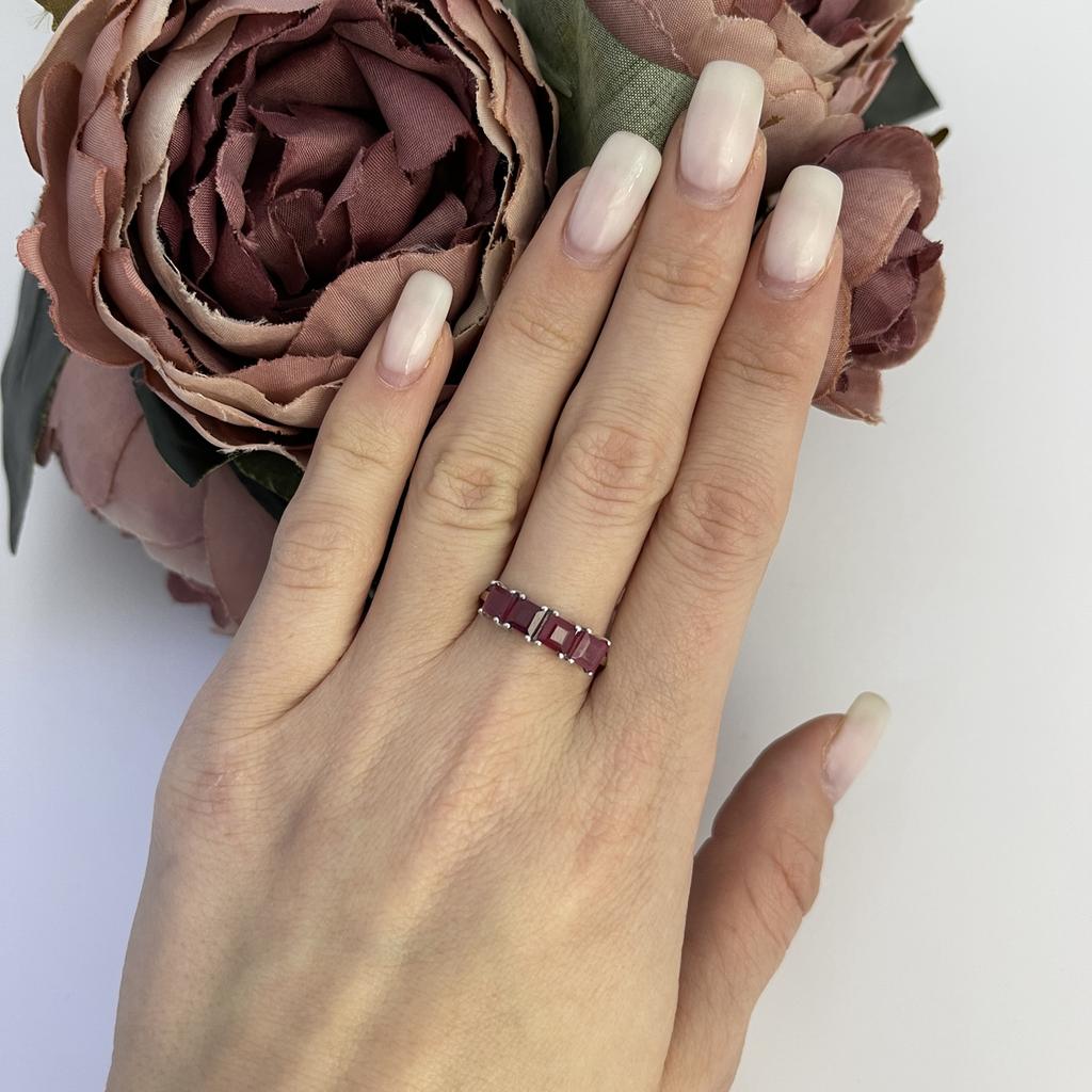 Silver Ring with Natural Ruby 2.12ct (2108429) 1.88 Gr. 925 Samples