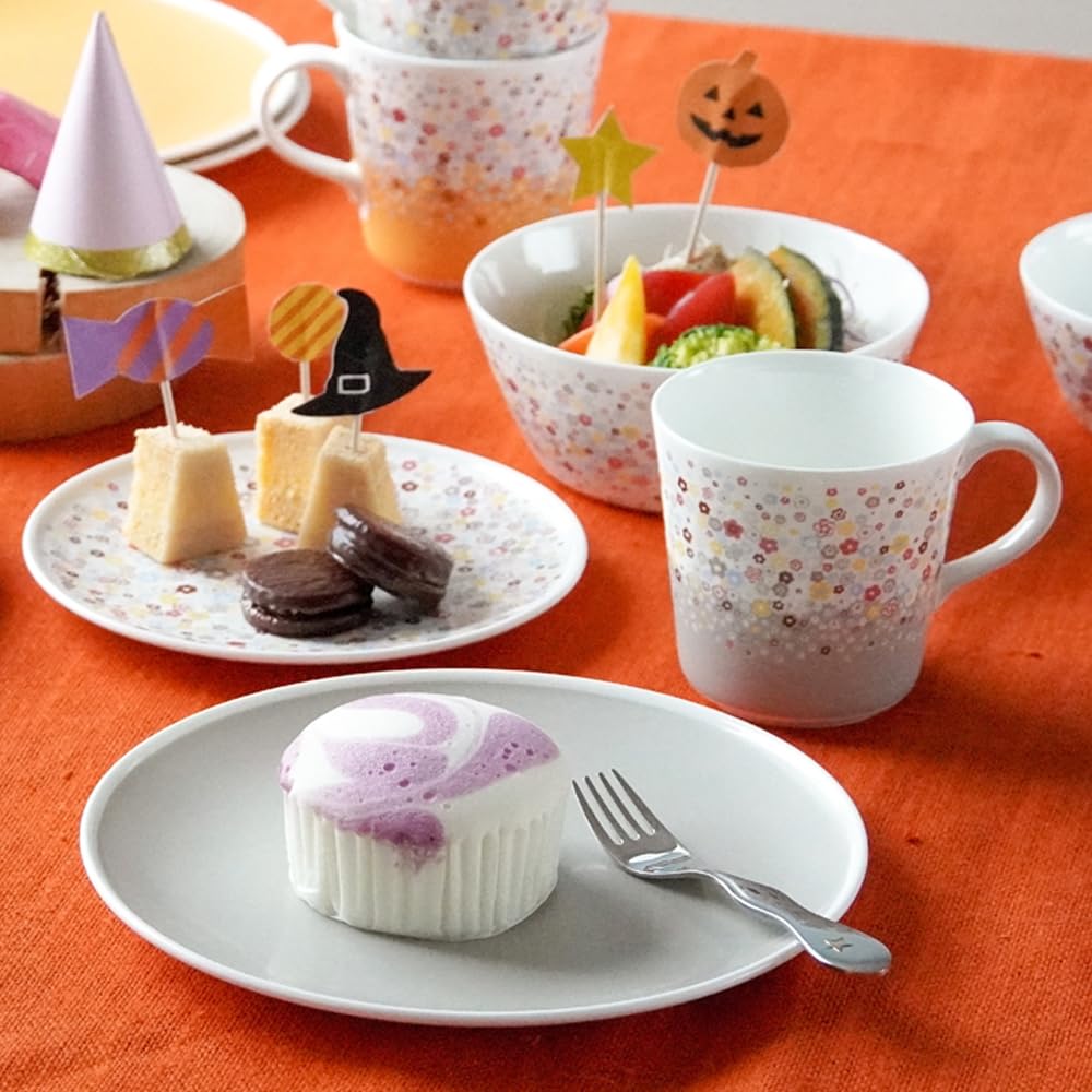 NARUMI Portulaca Mug, 340cc, Gray, Comfortable Matte Texture, Microwave-Safe, Dishwasher-Safe, Gift Boxed, 52447-2923