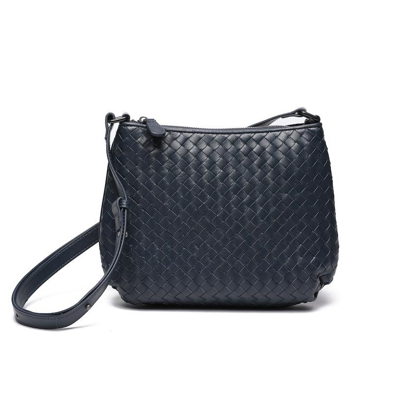 Cross Border Trend New Woven Women's Bag Top Layer Sheepskin Hand Woven Fashionable Single Shoulder Diagonal Cross Dual-use Woven Bag For Women