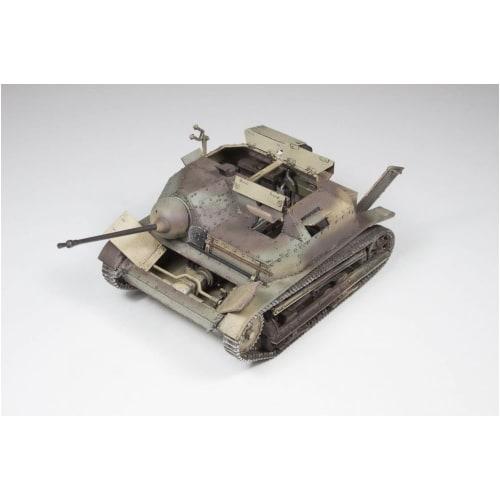 IBG 1/35 Scale Polish Army TKS Small Tank with 20mm Gun, Metal Gun Barrel and Two Tank Crew Figures, Plastic Model Kit PB35046