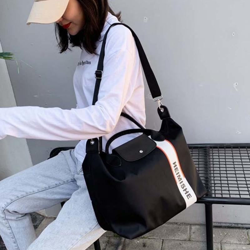 New Short-distance Travel Bag, Women's Portable Messenger Large-capacity Duffel Bag, Wet and Dry Separation Sports Fitness Bag