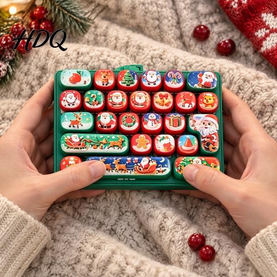 Fun Holiday Souvenirs for Teens Christmas 26 Keys Keyboard Fidget Toy Keychain Click Keyboard Portable Stress Keychain Anxiety Relief Sensory