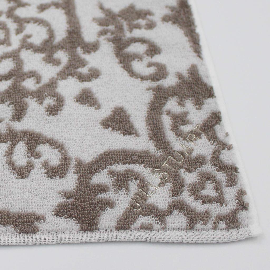 JILLSTUART Towel Museum Towel Gift Set (Pink and White) - Includes Towel Handkerchief and Bath Towel (Product Code: 58-3159300)