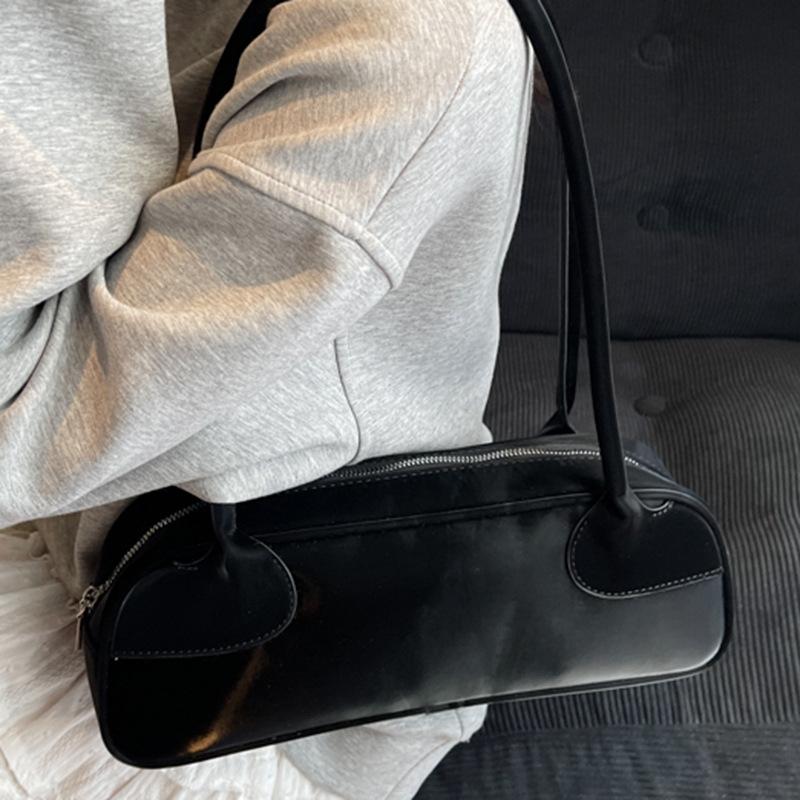 2025 new large-capacity Boston women's bag foreign design handbag soft leather solid color underarm shoulder bag