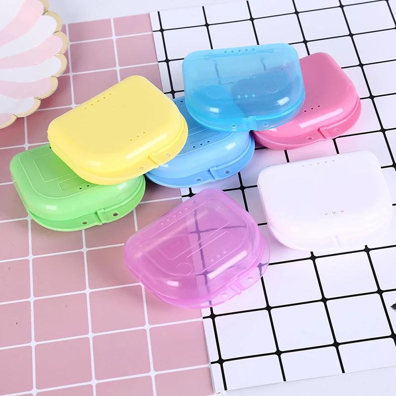 

30Pcs Retainer Case Mouth Guard Case Orthodontic Denture Storage Container Carabiner Hook Air Dental Teeth Retainer Box
