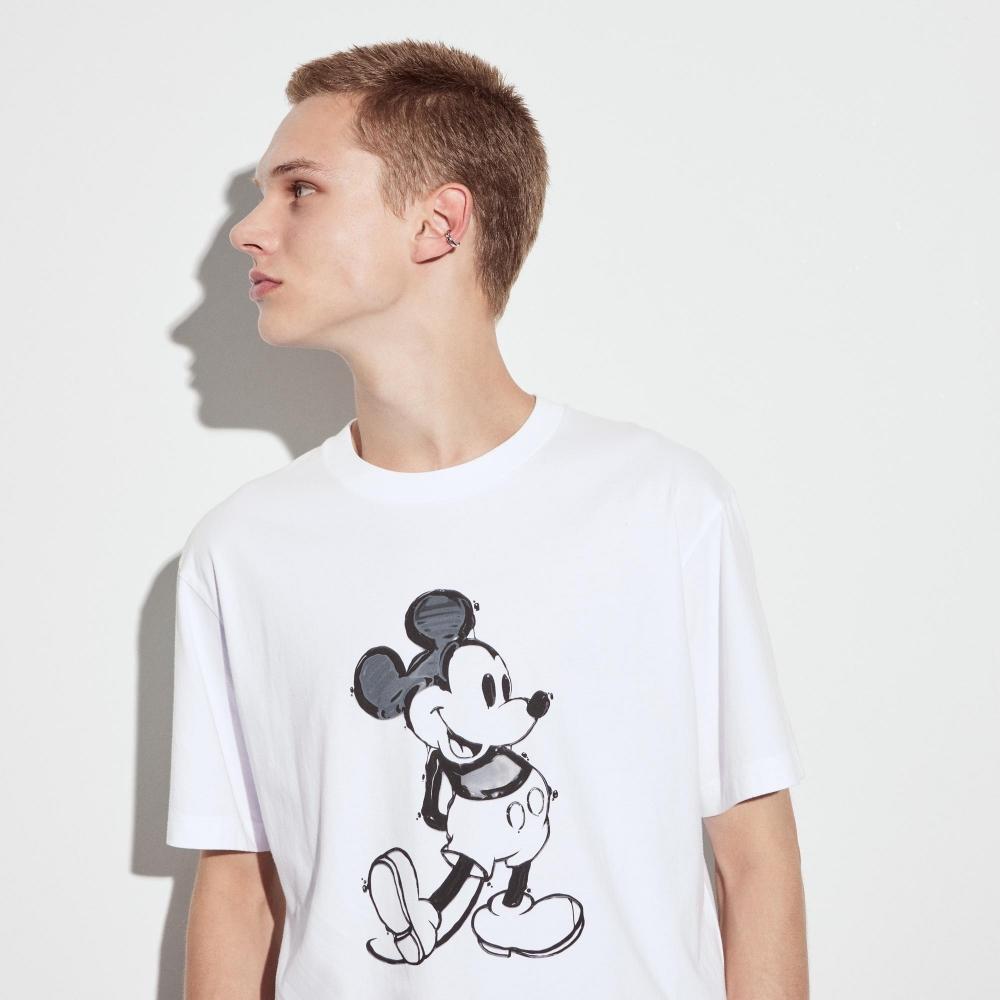 

UNIQLO Подставки для Микки Микки UT с графическим рисунком T с коротким рукавом B
