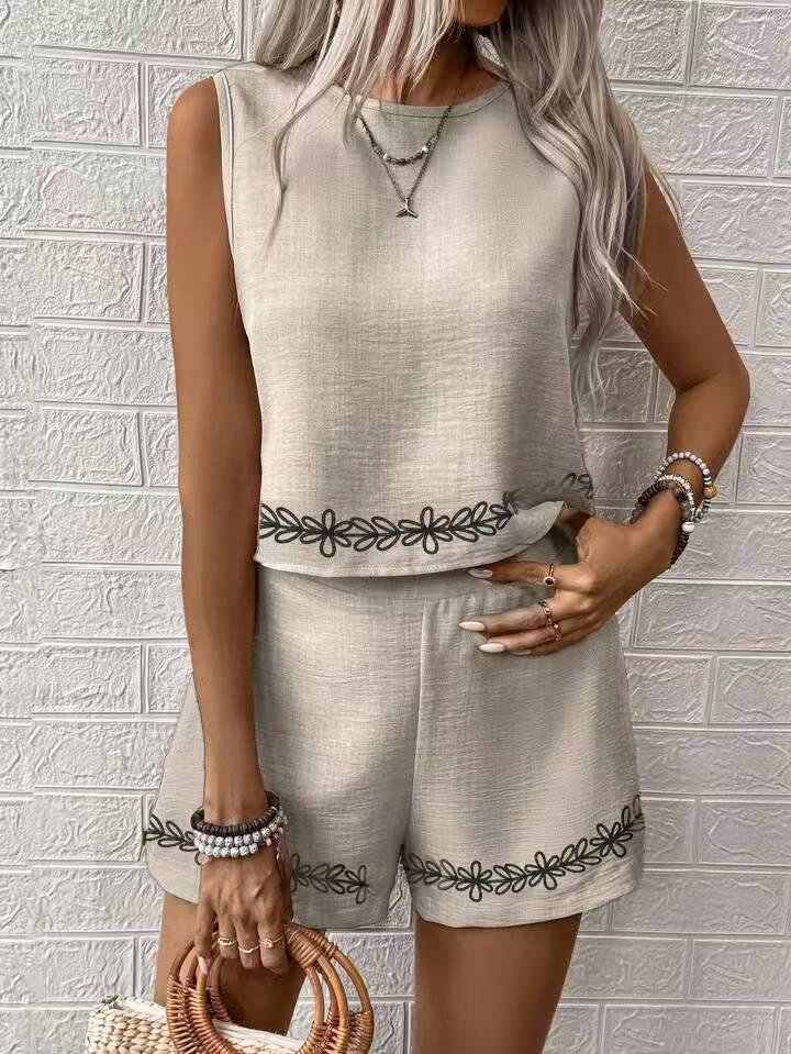 

2025 European Fashion Casual Women s Vest & Shorts Set M хакі