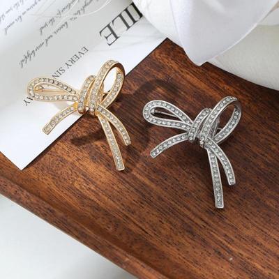 Rope Knot Bow Brooch for Women Elegant  Lapel Pin Stylish Office Uniform Party Adornment