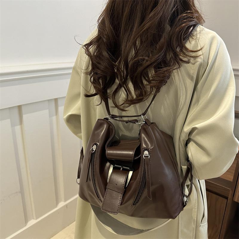 2025 winter new retro large-capacity bag women's fashion commuter tote bag niche design personalized shoulder bag