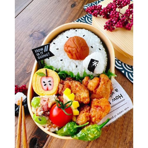 Skater Magewappa Lunch Box 550ml with Leak-resistant Gasket WLB6 with Belt
