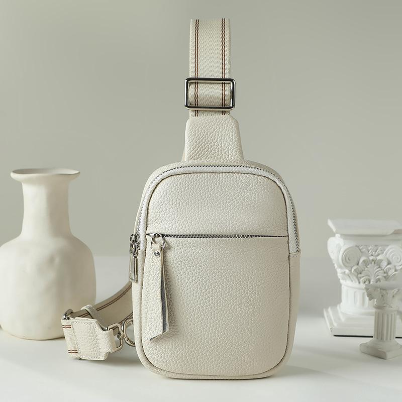 

Новые маленькие нагрудные сумки для мужчин и женщин, универсальная сумка через плечо из коровьей кожи первого слоя для женщин