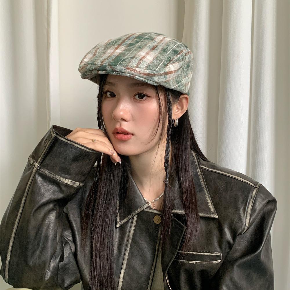 Retro Plaid Forward Hat Women's Autumn New Big Head Circumference Duckbill Hat Showing Face Small Beret Tide