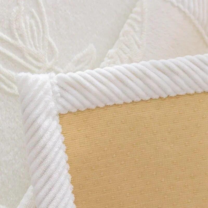 Winter Warm Plush Sofa Cushions Leaves Jacquard Velvet Sofa Covers Non-Slip Universal Sofa Towel Mat for Living Room Couch Decor
