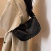 Niche design bag women's new retro shoulder armpit bag commuter versatile messenger dumpling bag fashion