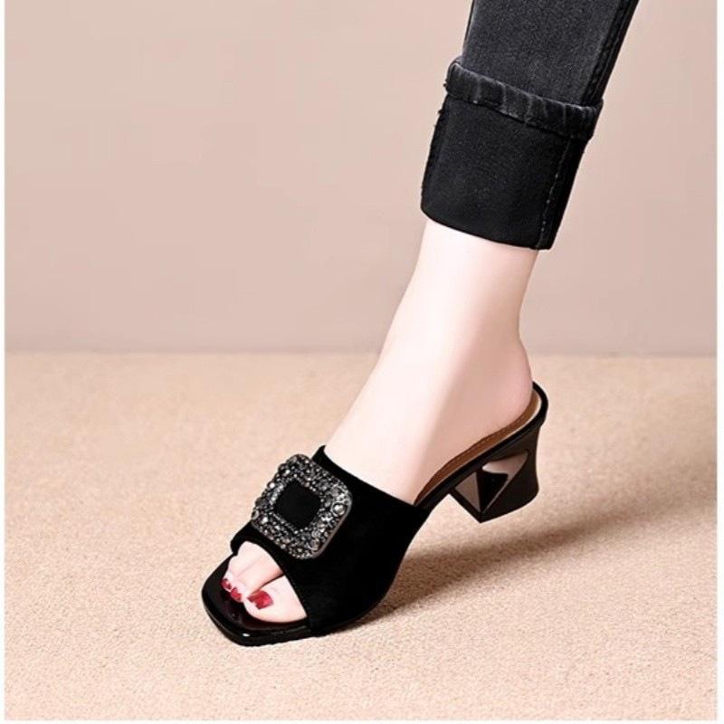 High-heeled slippers women's summer wear 2025 non-slip soft-soled one-word slippers square head thick-heeled sandals medium-heeled open-toed sandals