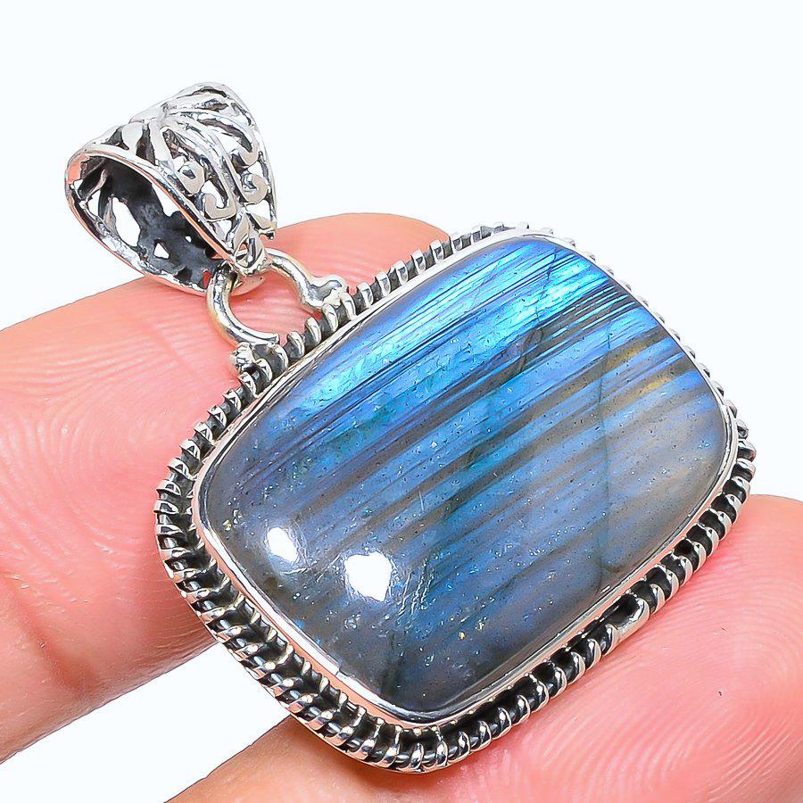 

Natural Labradorite Gemstone 925 Solid Sterling Silver Gift Pendant 1.38 v4S33