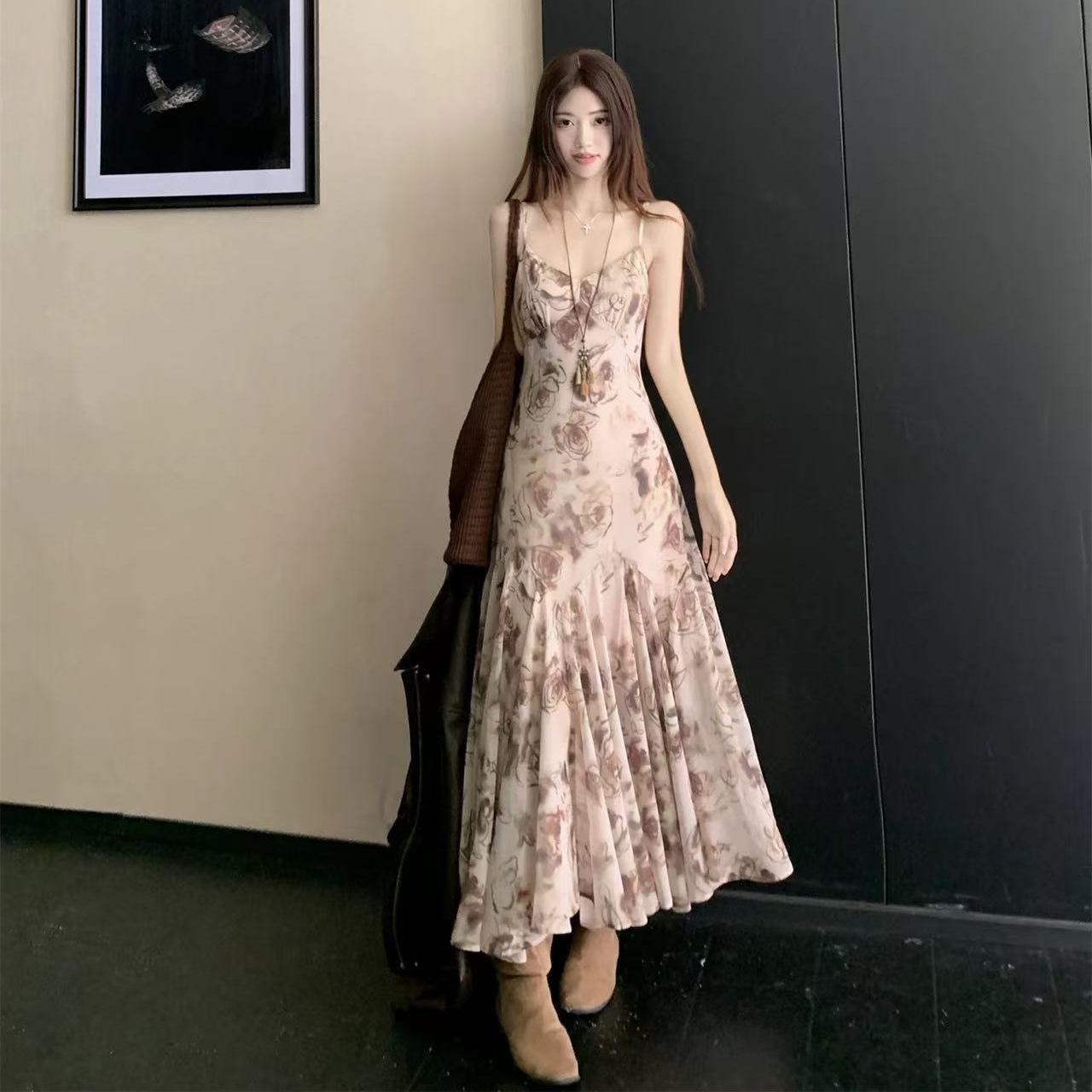 French Luxury Gradient Strappy Sleeveless Dress for Women - Spring/Summer 2026, Waist-Cinched Long Style L