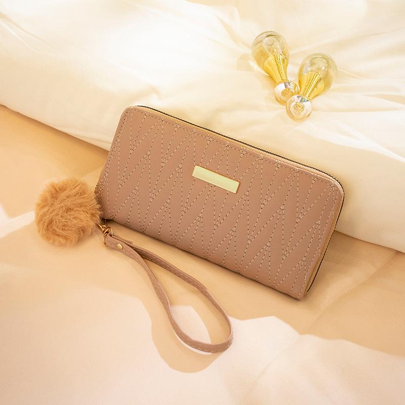 Women's long wallet, new rhombus embroidered iron sheet fluffy decorative change bag, casual simple clutch bag