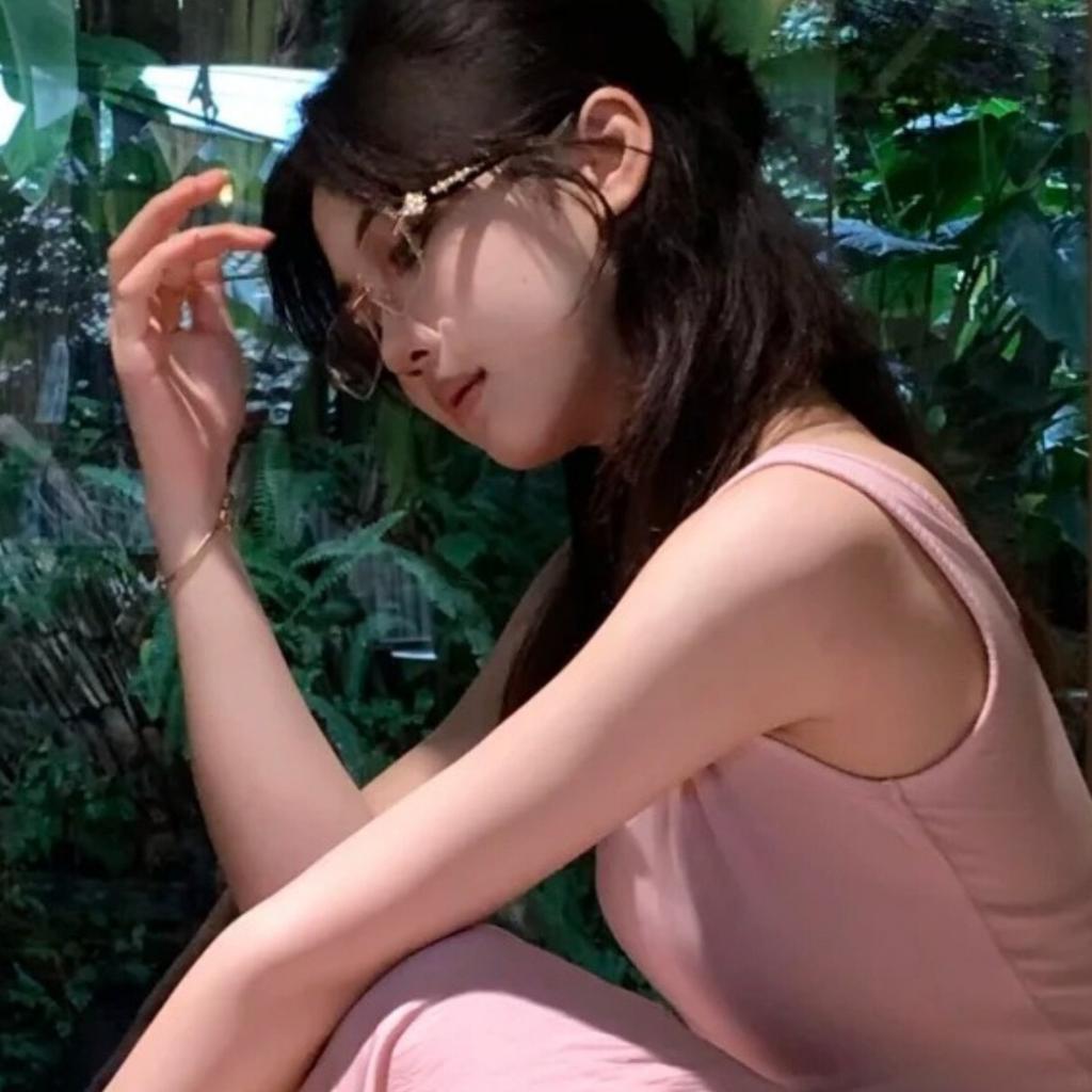 Óculos Retrô Dourados Sem Aro Aparados Planos Femininos Rosto Redondo Formato Côncavo Diamante Gravado Armação de Óculos Prateada -