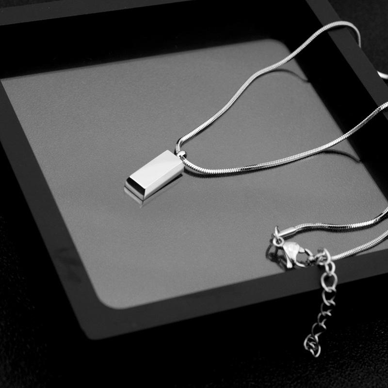 Unisex Exquisite Titanium Steel Small Silver Brick Pendant Clavicle Chain Necklace