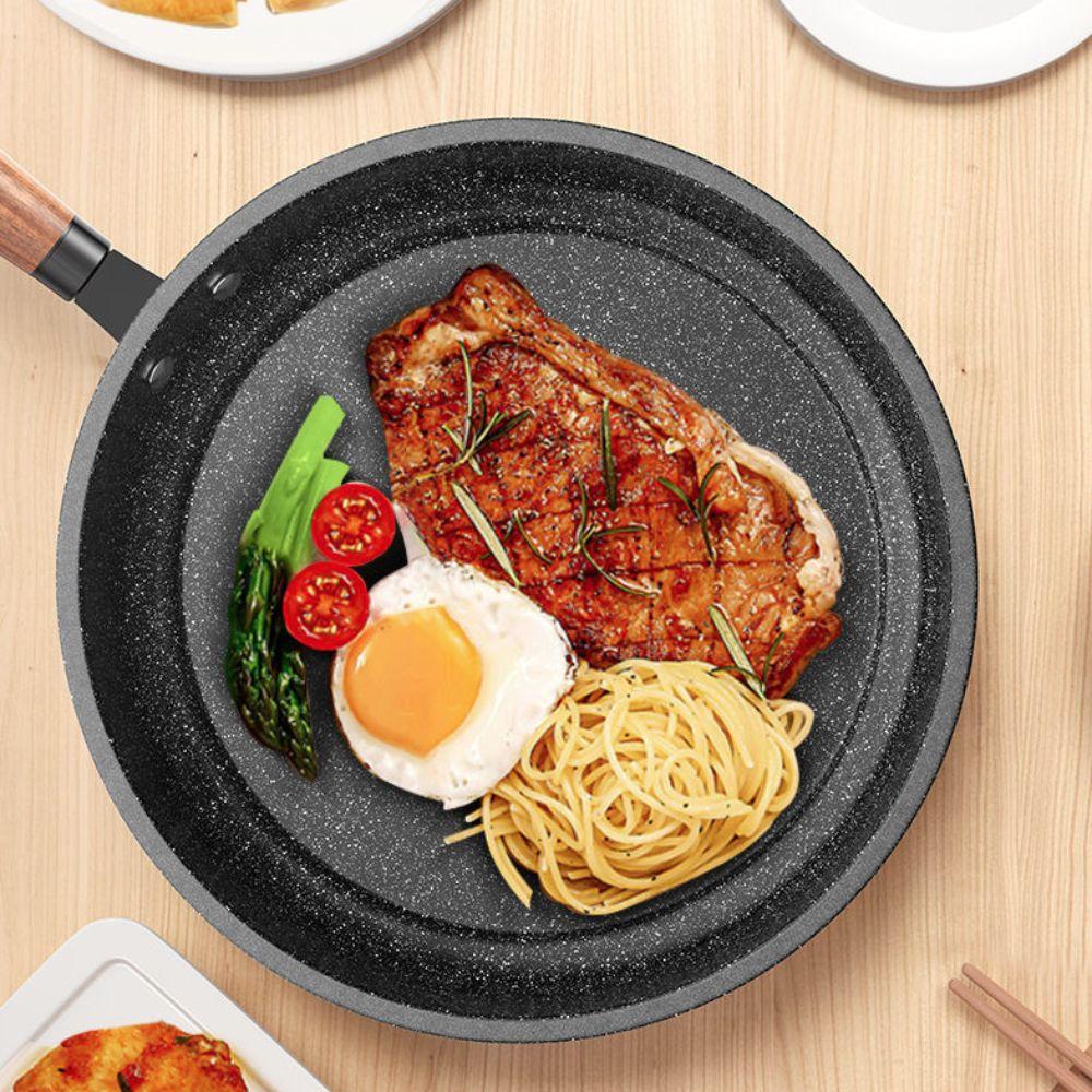 Flat Bottomed Frying Pan Wood Handle Omelette Skillet Kitchen Cookware Saucepan Induction Cooker
