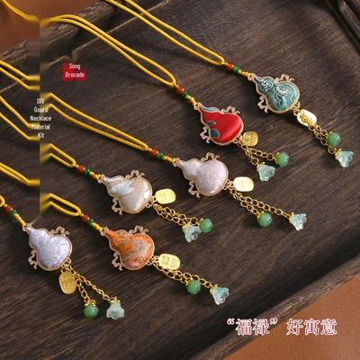 Náhrdelníky a přívěsky – Přívěsky na náhrdelníky