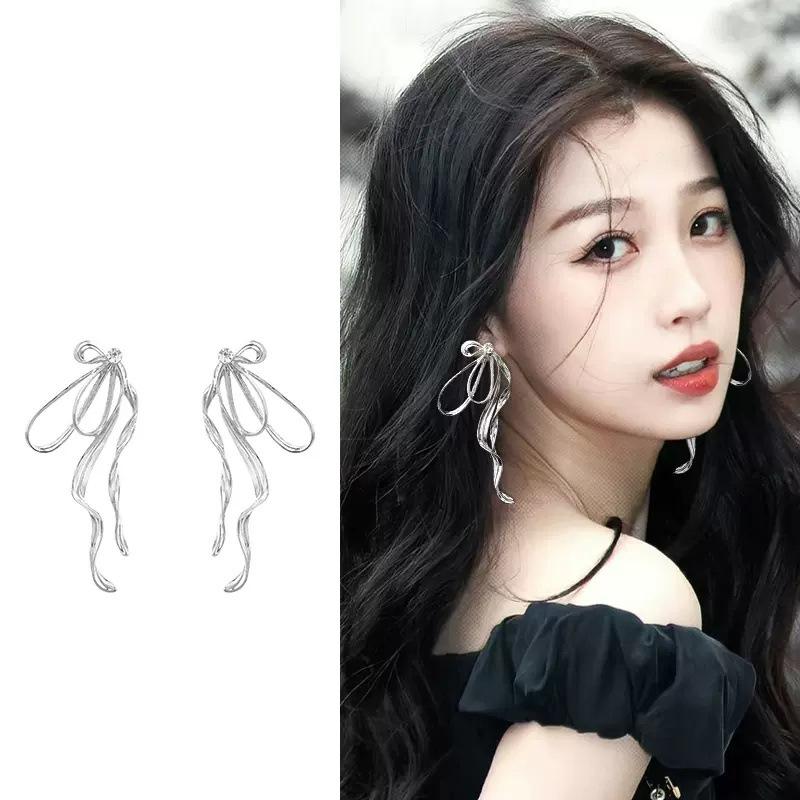S Silver Needle Day Korean Temperament Irregular Bow Stud Earrings Fairy Sweet Cool Metal Earrings Design Earrings