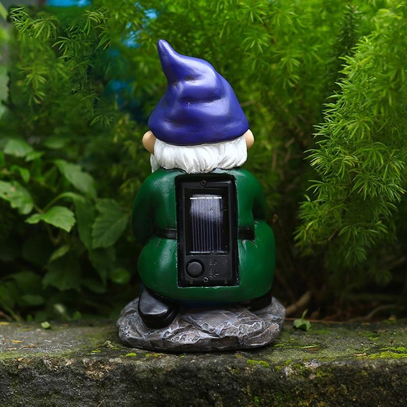 Garden Gnome Statues Outdoor Decoration Resin Solar Light Outdyoor Statue Led Garden Decoration Windproof Lamp Ornaments