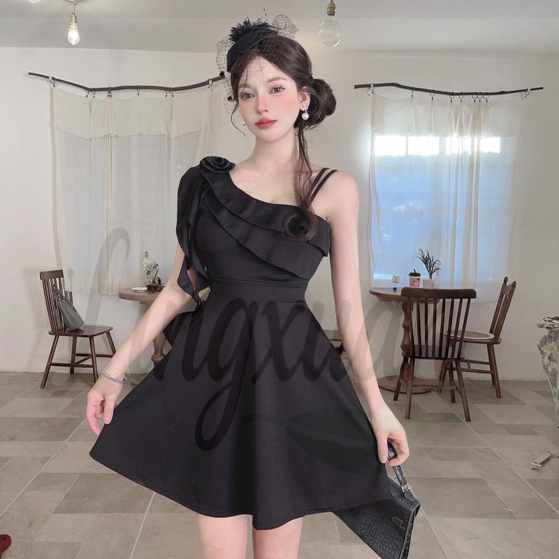 

Modern Ruffled One-Shoulder Flare Dress - Spring 2026 Women s Collection Large чёрный