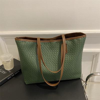2025 Herbst und Winter neue gewebte Muster Handtasche, Schulter große Kapazität Tragetasche, Damentasche, unterstützt eine große Anzahl gemischter Großhandel