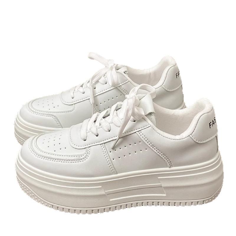 2025 New Popular Thick-soled White Shoes Women's Spring and Summer Hong Kong Style Increases Versatile Casual Sports Shoes Niche Board Shoes