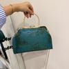 Bloemen geborduurde crossbody tassen voor dames Stijlvolle schoudertas met metalen handvat en kettingriem Boheemse clutch handtassen portemonnee