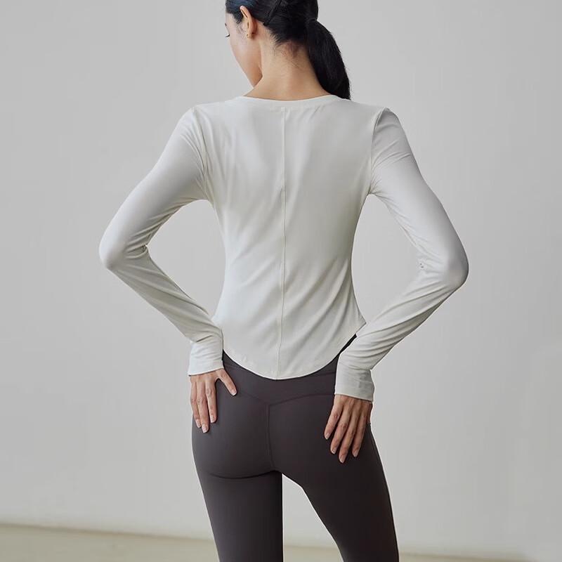 Gigt Women's Long Sleeve Yoga & Fitness Top