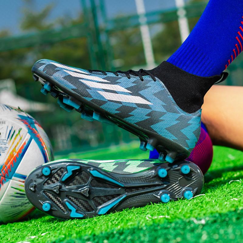 

High-top football shoes AG spiked leather feet for boys and girls, teenagers and students, anti-skid training sports shoes 35