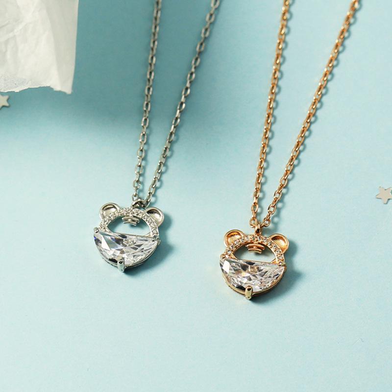 

Charming Little Tiger Pendant Necklace - Trendy Clavicle Chain for Women s Birthday and Christmas Gifts Half Diamond Cute Tiger Necklace (Rose Gold)