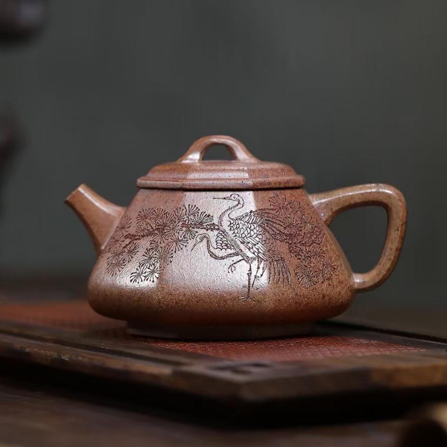 Yixing Zisha Teapot Set: Handmade Eight Directions Crane Engraved with Agarwood Clay Ladle